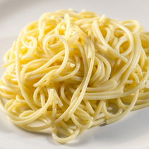 Pasta de espaguetis precocida